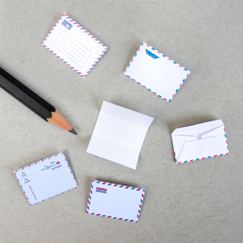 Printable: Miniature Par Avion Envelopes