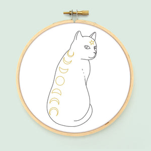Moon Phase Cat PDF Embroidery Pattern